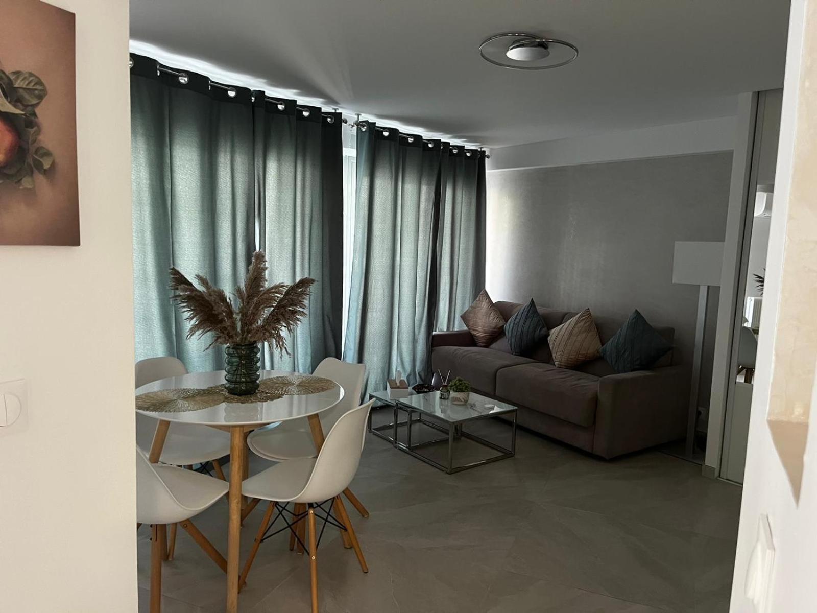 Charmant Studio - Centre Ville De Cannes Exterior foto